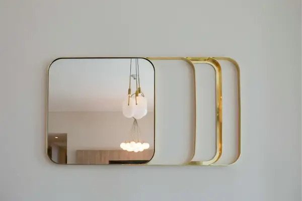 Arte e Funcionalidade: Espelhos Decorativos com Estilo Minimalista